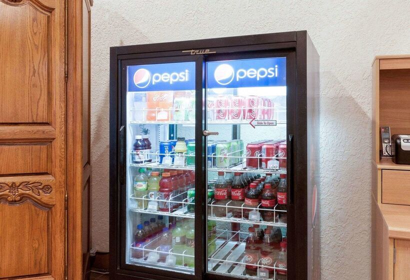 Мотель Rodeway Inn