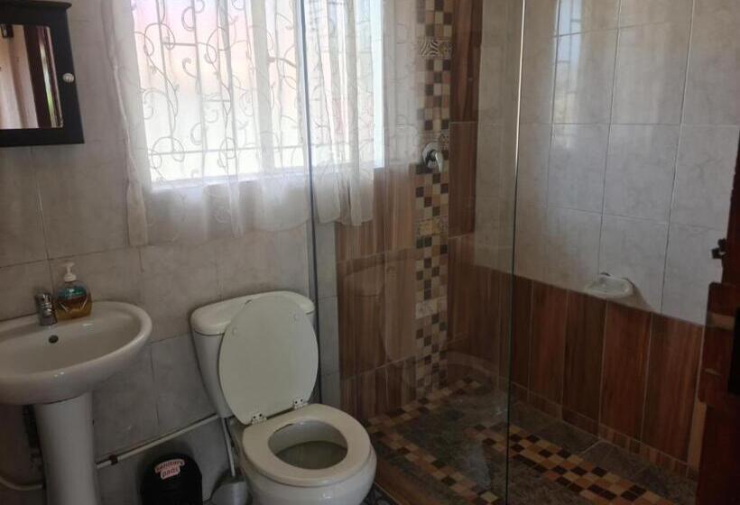 Пансион All Are Welcome Guest House