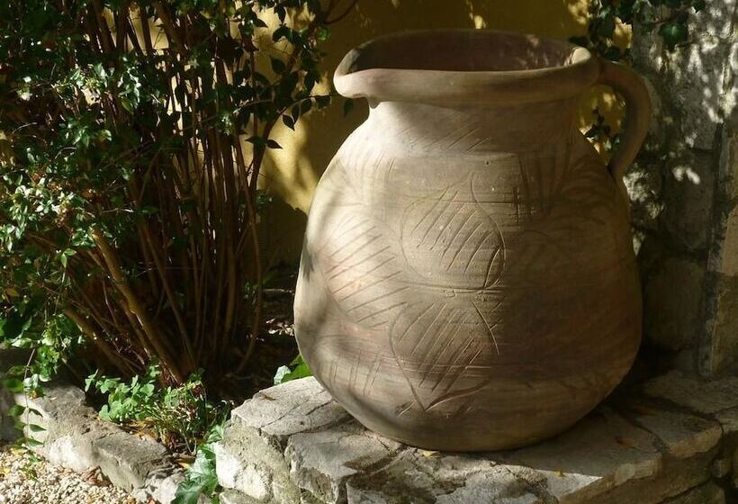 펜션 Le Mas Des Aludes