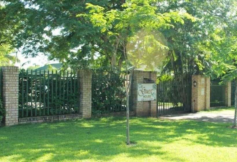 פנסיון The Guest House Pongola