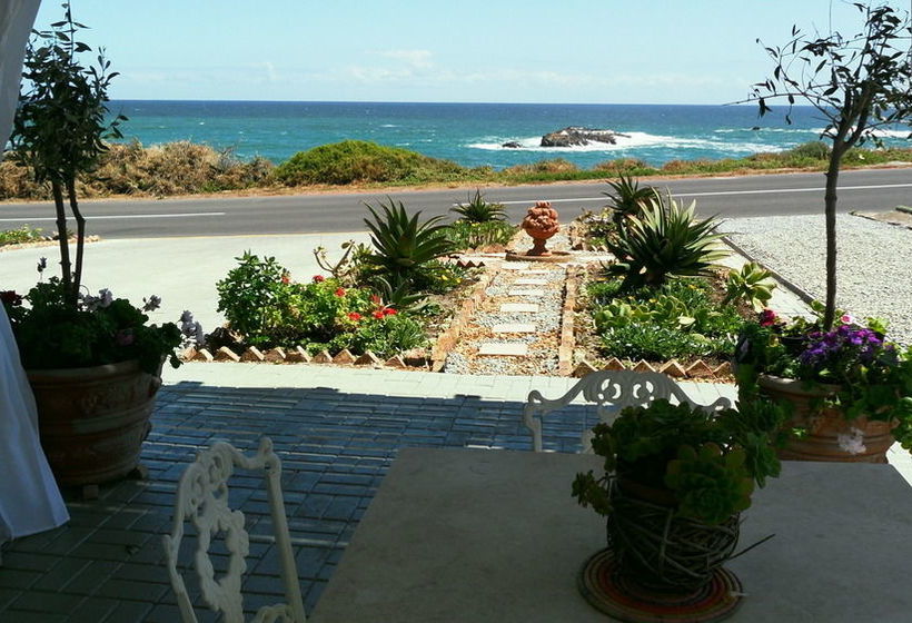 Zabdiel Self Catering