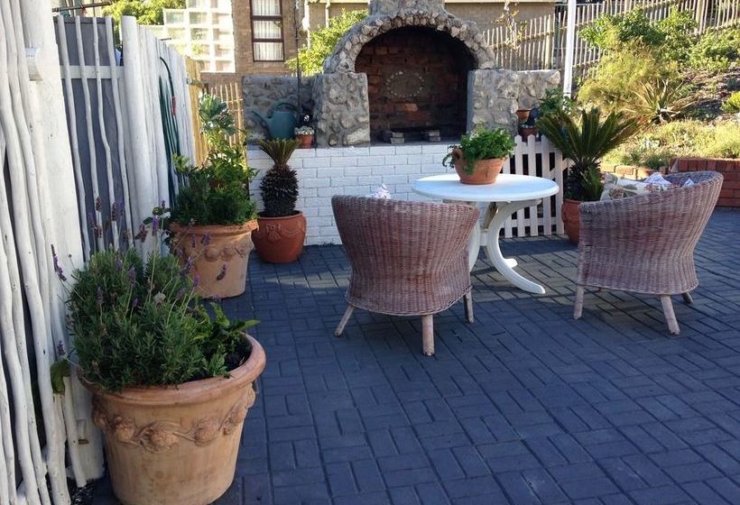 Zabdiel Self Catering