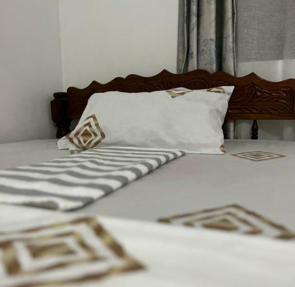 旅馆 Serene Abodes