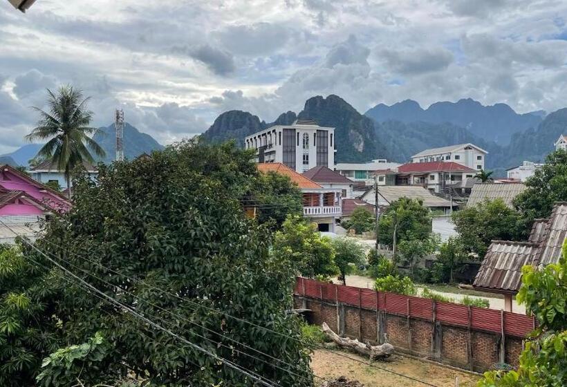 فندق صغير Sokxay Guerthouse