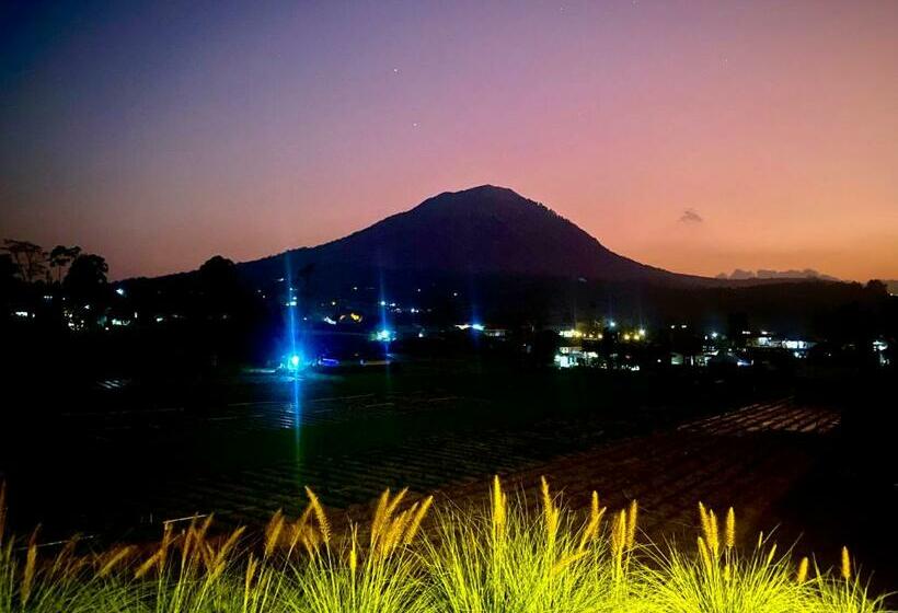 Общежитие The Batur Elevation