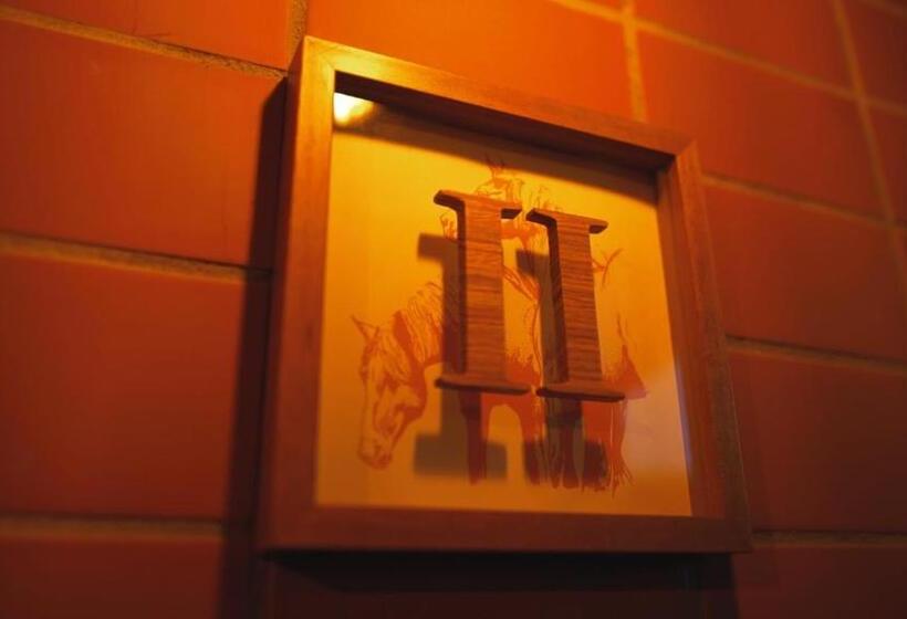 تختخواب و صبحانه Suites Niditas