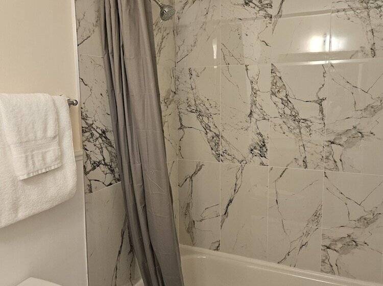 مبيت وإفطار Sunflower Guest Suites