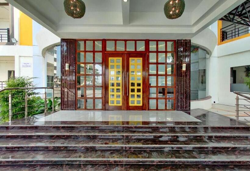 Golden Chariot Hotel Daman