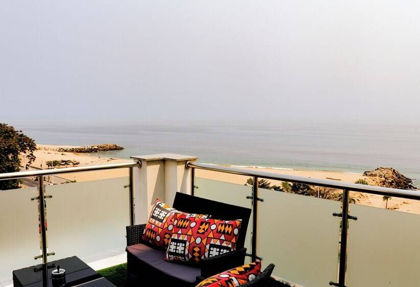 هتل Coral Da Ilha