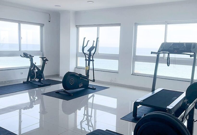 هتل Coral Da Ilha