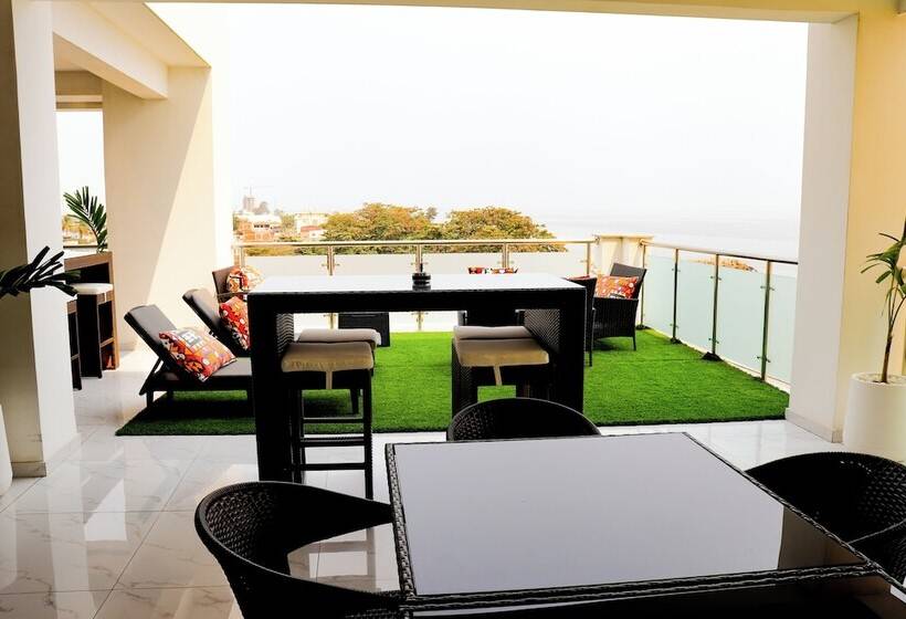 هتل Coral Da Ilha