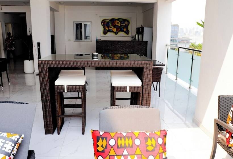 هتل Coral Da Ilha