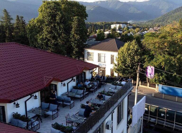 هتل Ez Restoran &