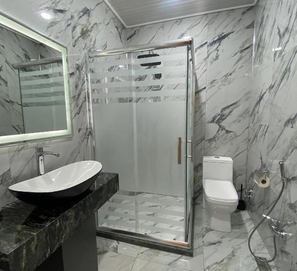 هتل Ez Restoran &