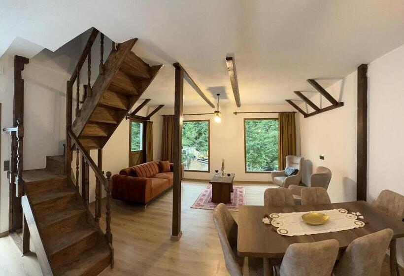 فندق Royal Falls Tati̇l Koyu