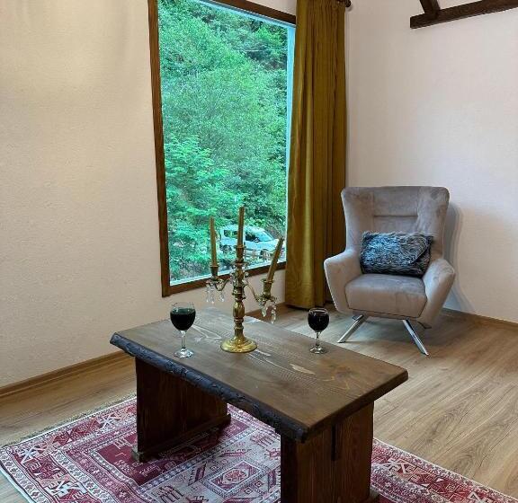 فندق Royal Falls Tati̇l Koyu