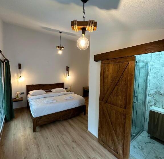 فندق Royal Falls Tati̇l Koyu