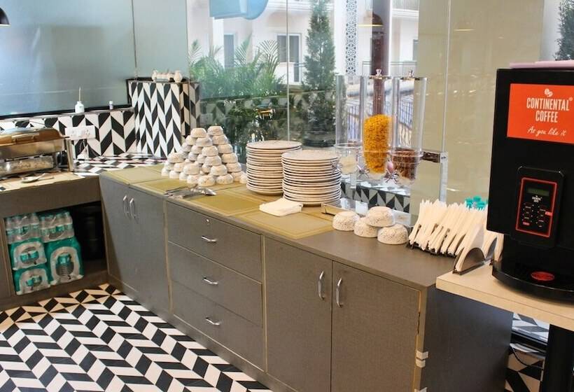 酒店 Hibiscus Select