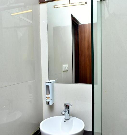 酒店 Kailash Residency