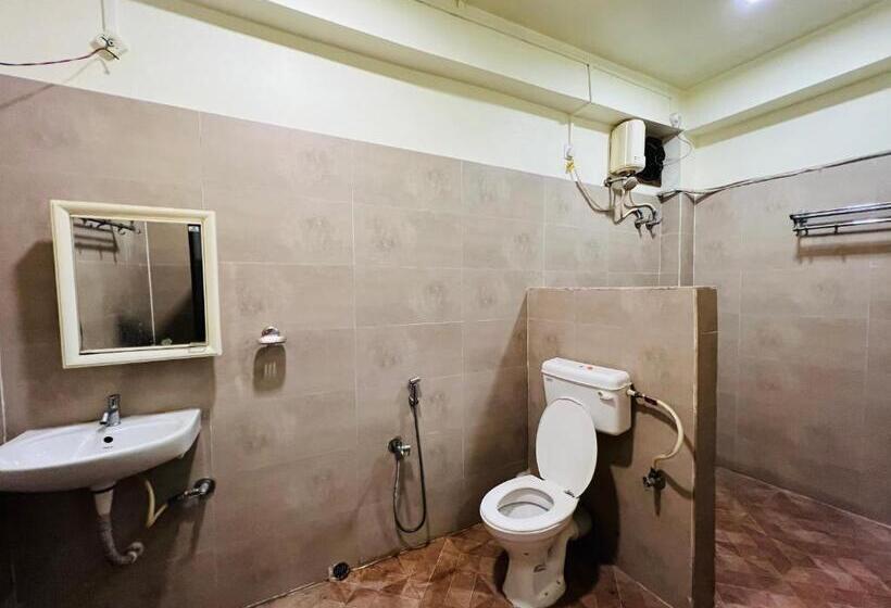 فندق Sea Shore Residency