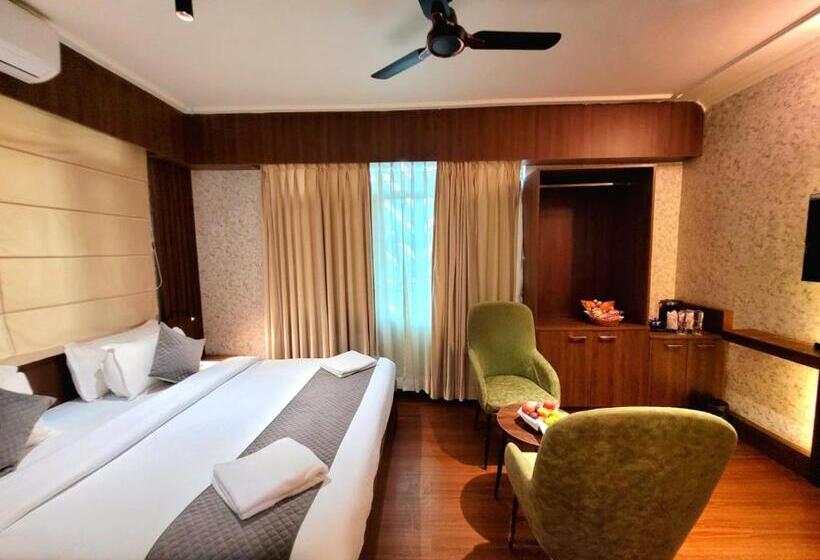 فندق Royal Plaza