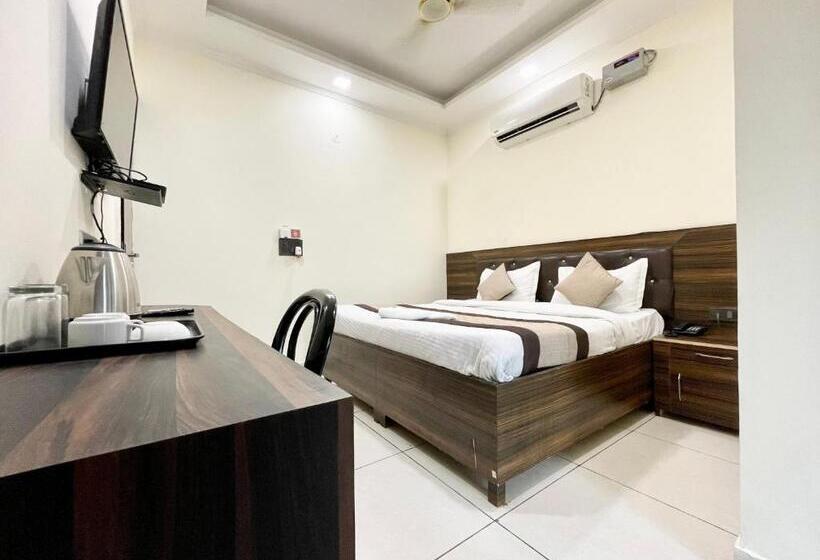 בית מלון כפרי The Grand Suite 70