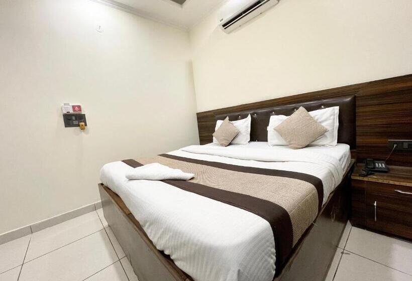 בית מלון כפרי The Grand Suite 70