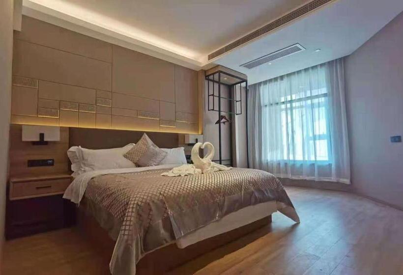 莫林酒店(moning Hotel）