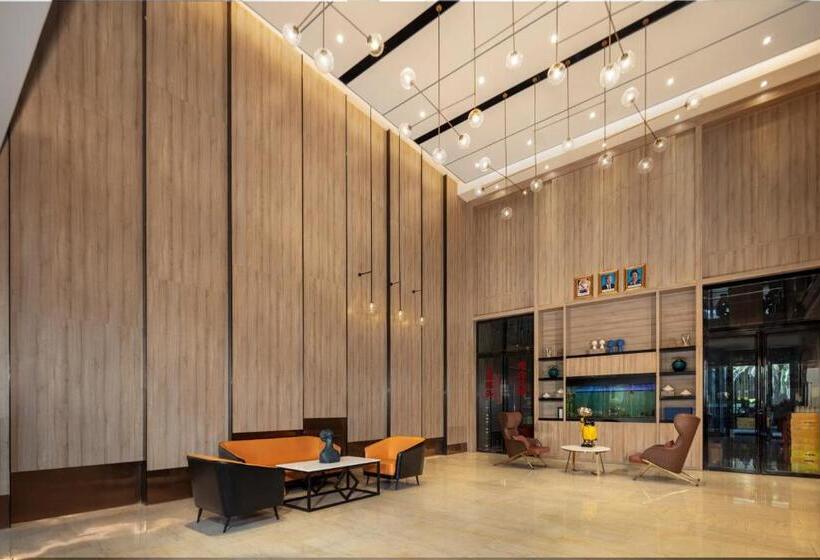 莫林酒店(moning Hotel）