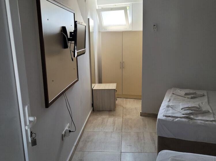 فندق على الطريق Begonvil Apart Otel