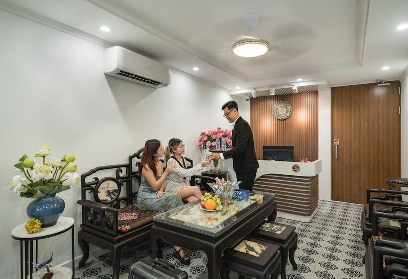 Narcissus 2 Hotel & Apartment