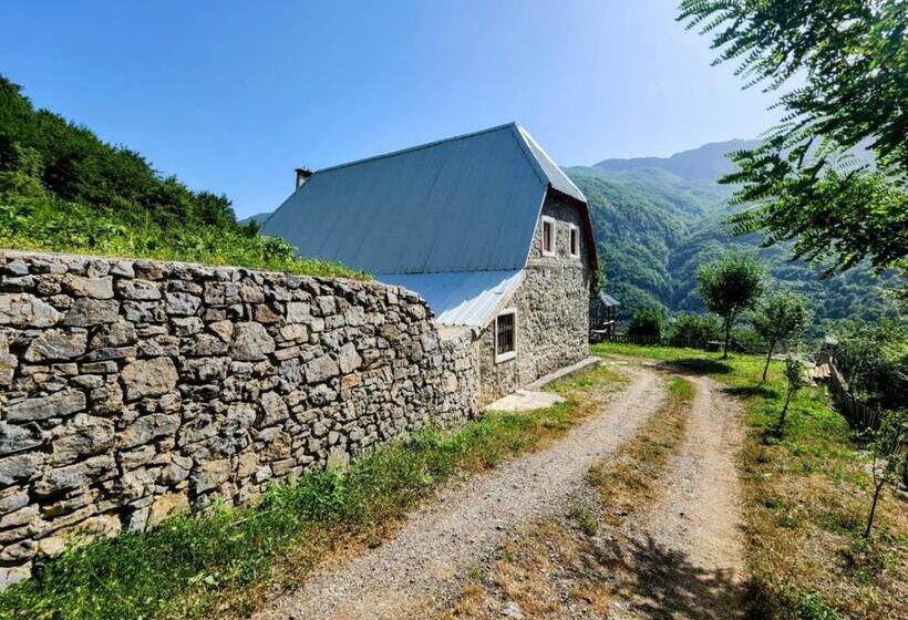 膳宿费 Mountain Vista Guesthouse Shkafi