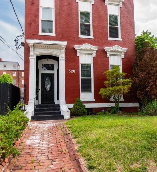 پانسیون Suite Near Downtown Louisville, Ky Suite I