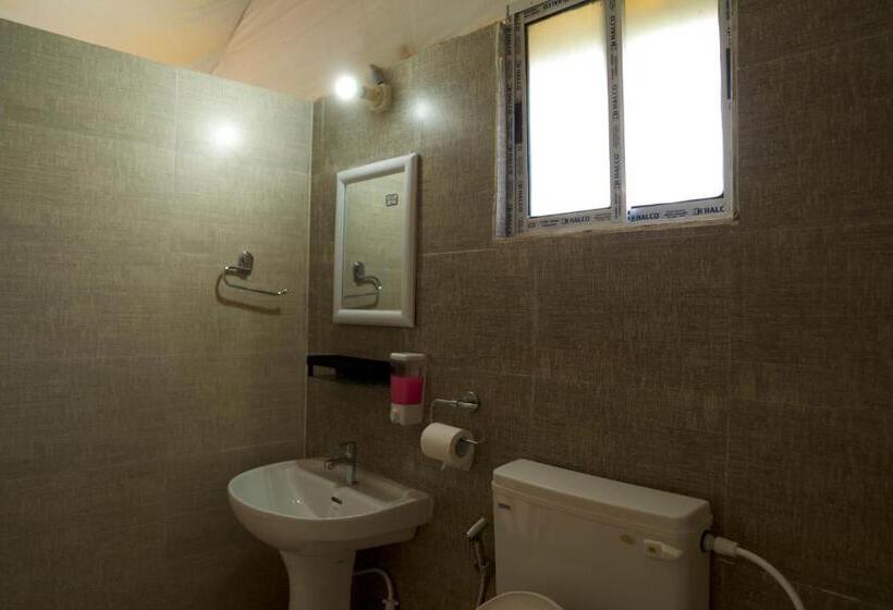 리조트 Sonai Nameri   Nameri National Park