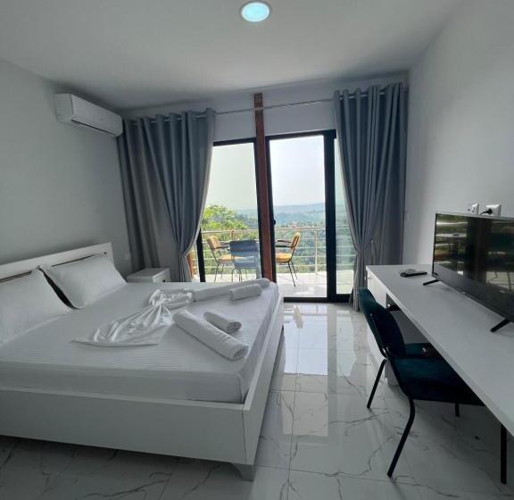 Restorant Hotel Xheni