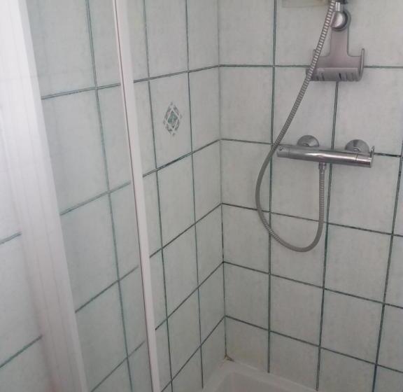 住宿加早餐  Chambre Dans Maison Avec Piscine Et Cuisine