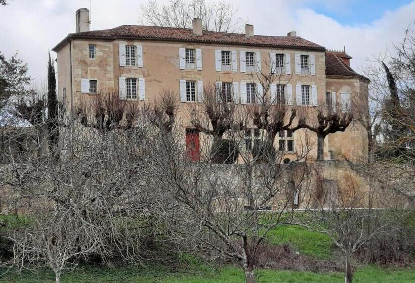 Bed and Breakfast Château De Gardès