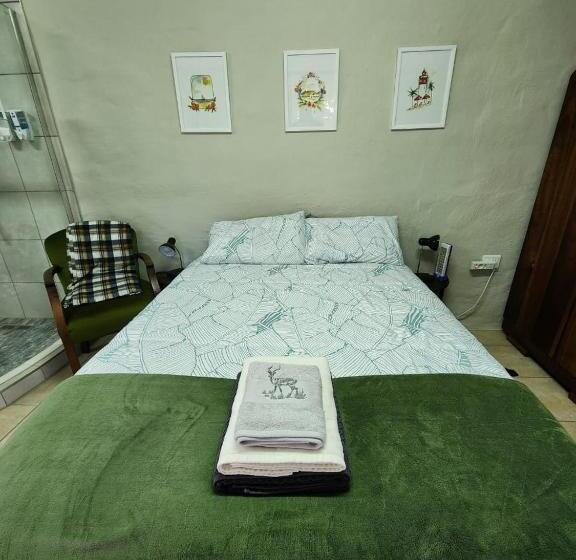 ベッドアンドブレックファースト Emani Guest House