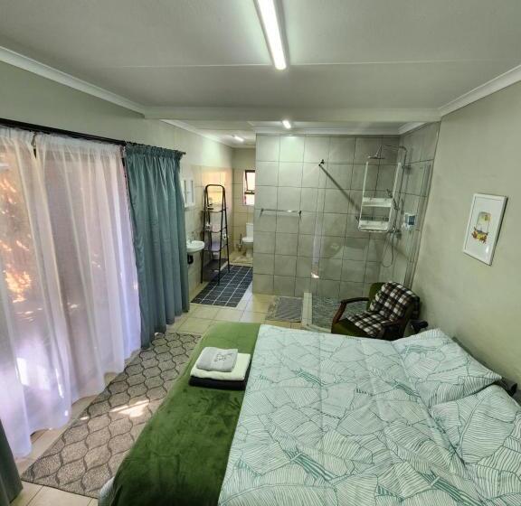 مبيت وإفطار Emani Guest House