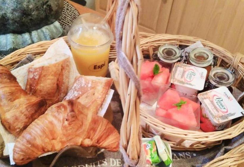 ベッドアンドブレックファースト La Gentoliere