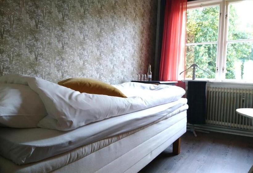 צימר Skogstorp Hvilohem