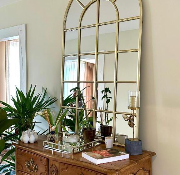 Villa Eulalie B&b Guest House Nestled In The Champagne Area