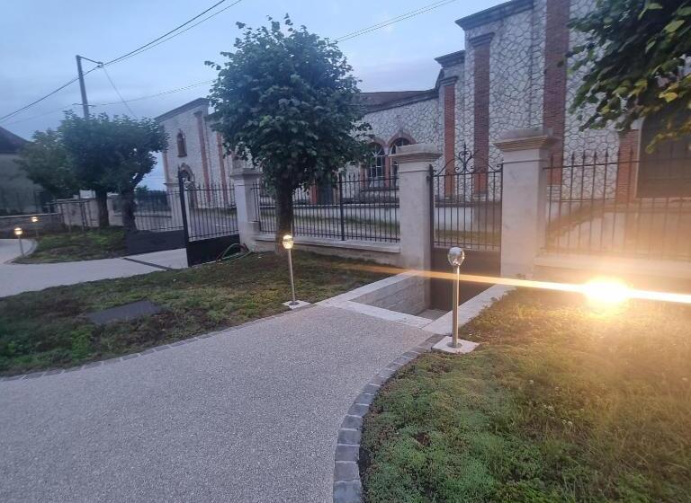 Villa Eulalie B&b Guest House Nestled In The Champagne Area