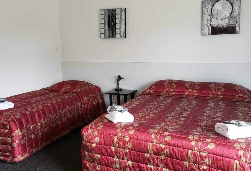 Brown Trout Motel