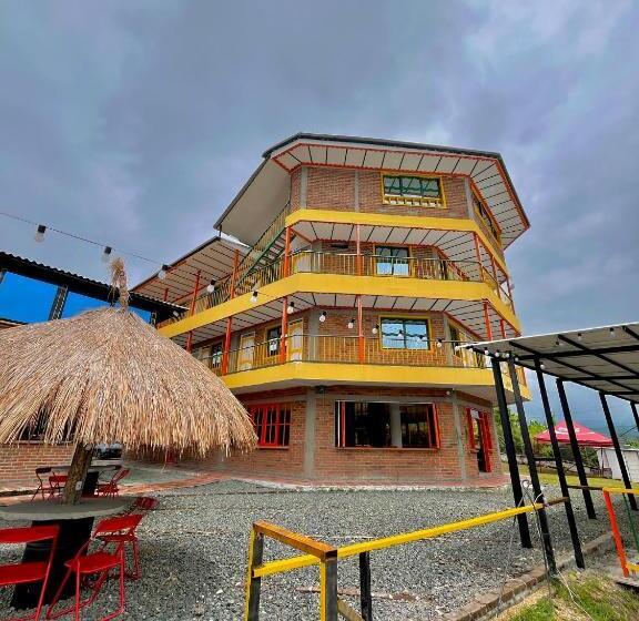 Casona Hotel La Divisa