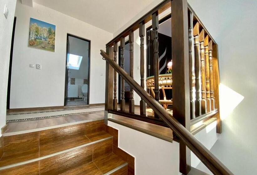 Отель Pensiunea Agroturistica Matis