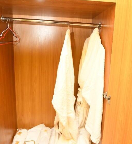 בית מלון כפרי Portland Resort