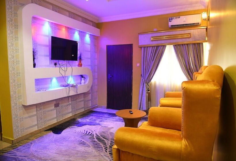 בית מלון כפרי Portland Resort