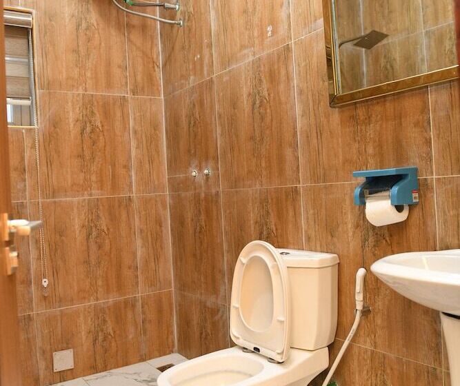 בית מלון כפרי Portland Resort