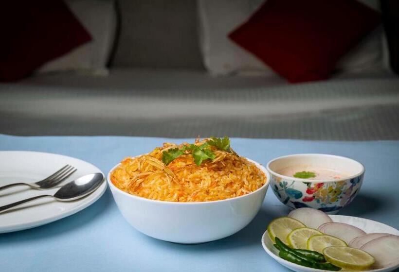 ホテル Town And Country Inn